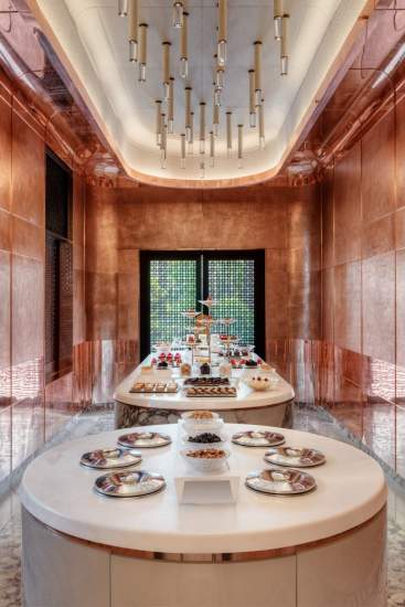 Le Pavillon de la Piscine Restaurant with Terrace in Marrakesh La Mamounia